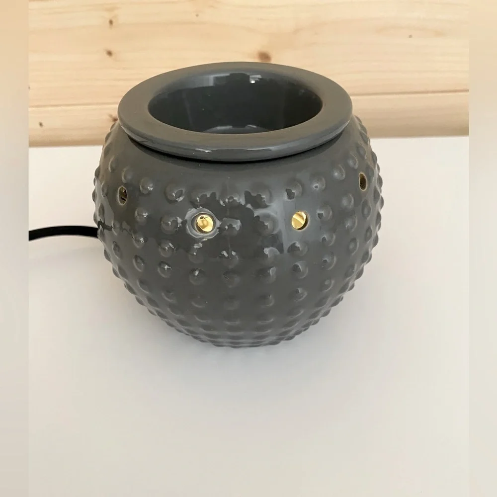 Gray Hobnail High Gloss Candle Wax Warmer Round Pacific Trade International